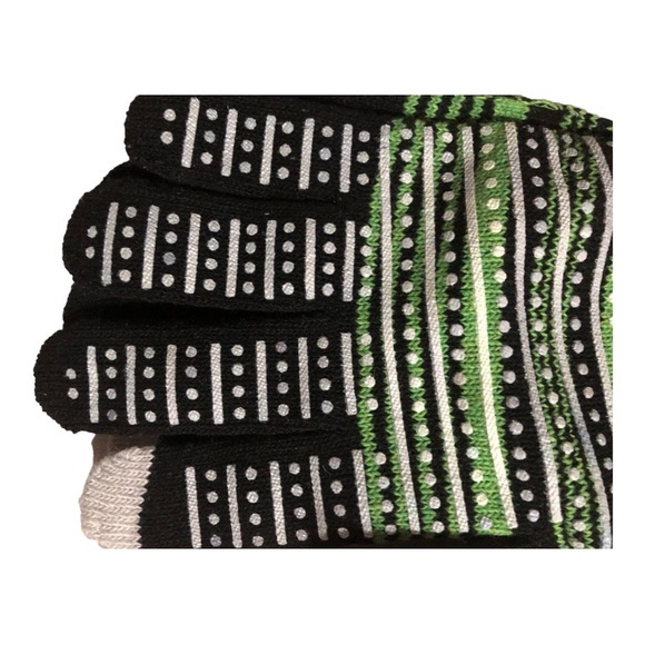 green & black textured knit texting winter gloves new - Picture 3 of 7